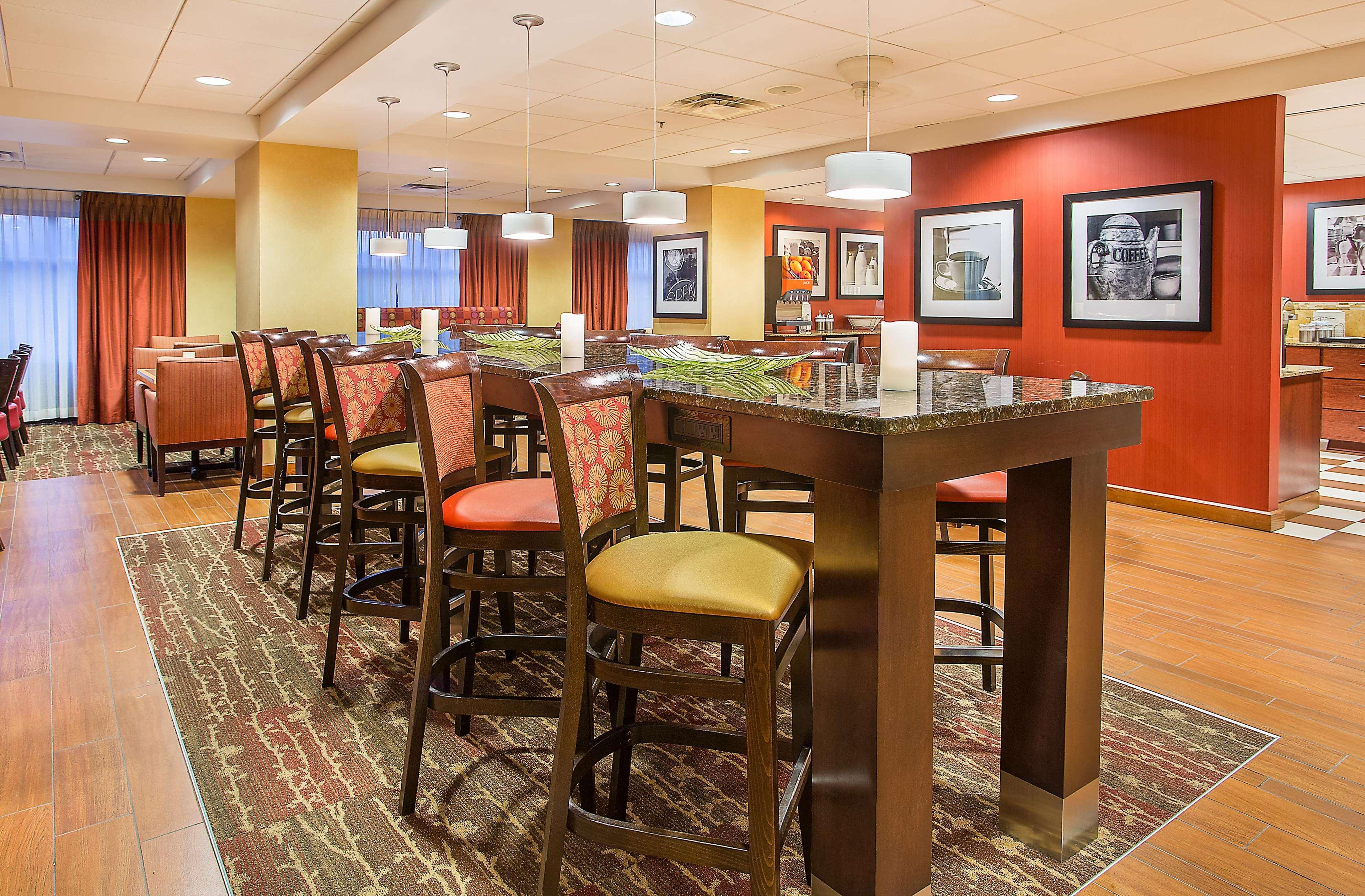 Hampton Inn Knoxville-West At Cedar Bluff Εξωτερικό φωτογραφία