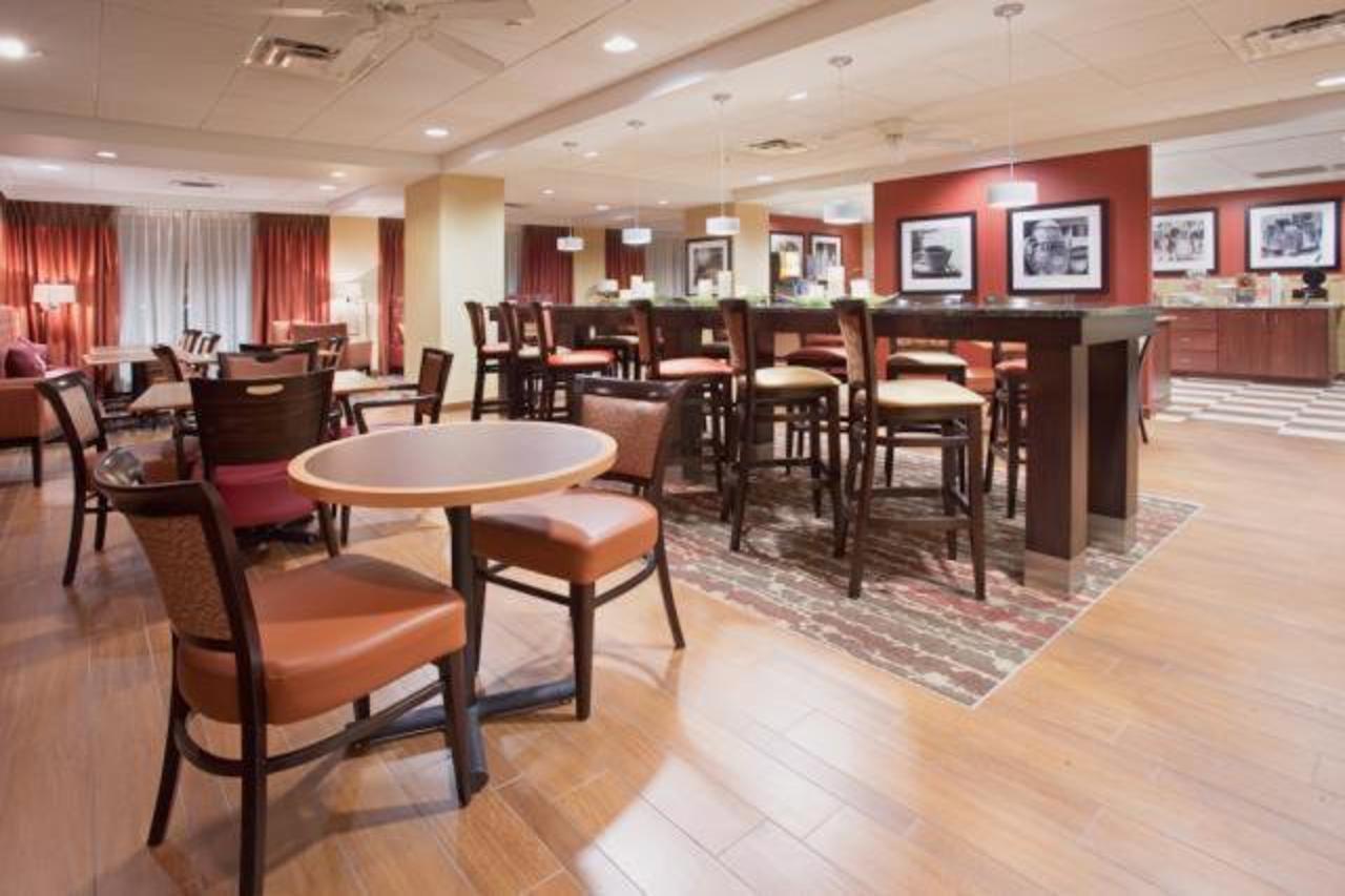 Hampton Inn Knoxville-West At Cedar Bluff Εξωτερικό φωτογραφία