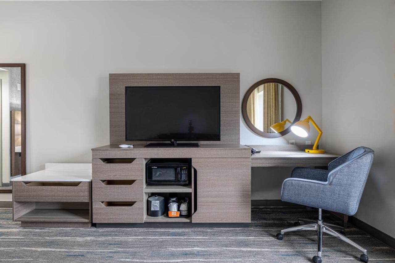 Hampton Inn Knoxville-West At Cedar Bluff Εξωτερικό φωτογραφία