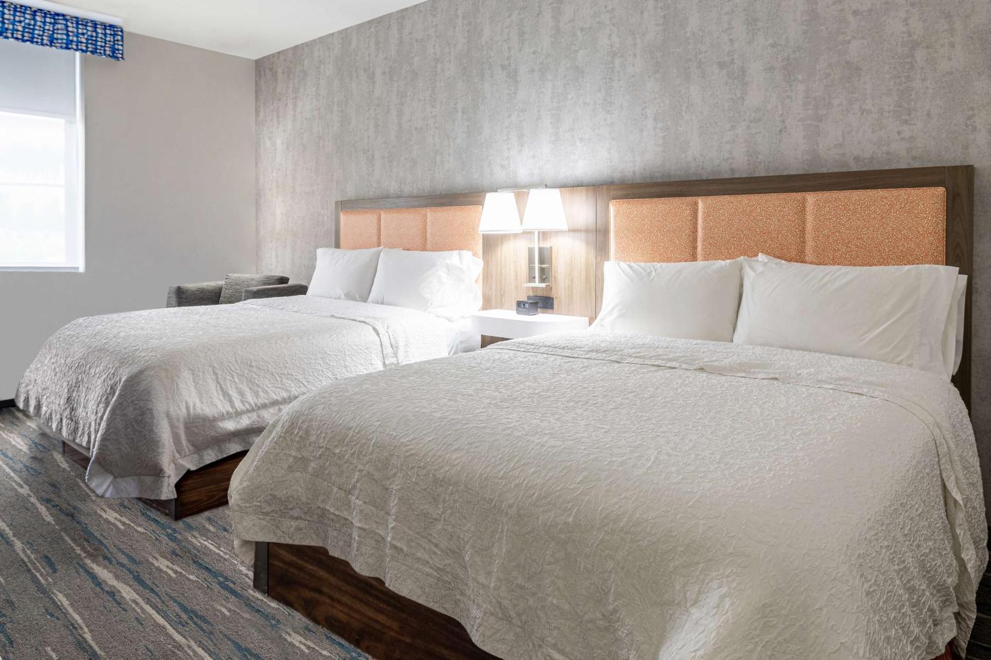 Hampton Inn Knoxville-West At Cedar Bluff Εξωτερικό φωτογραφία