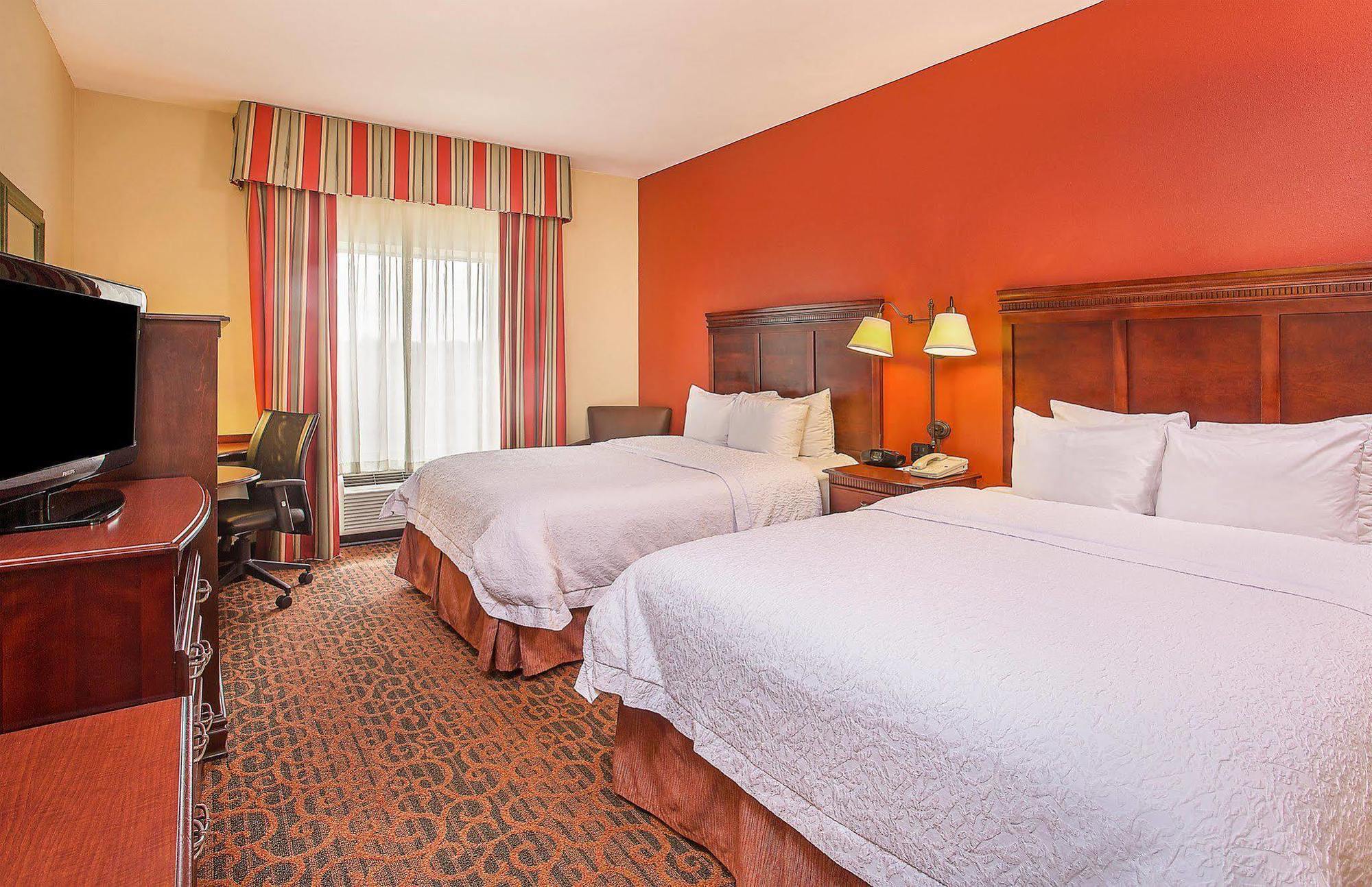 Hampton Inn Knoxville-West At Cedar Bluff Εξωτερικό φωτογραφία